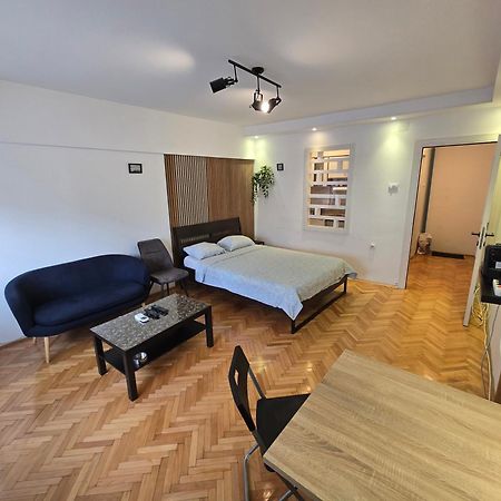 Azzurro Studio Apartment Beograd Eksteriør bilde