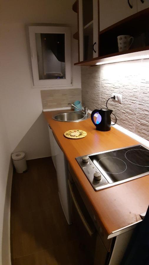 Azzurro Studio Apartment Beograd Eksteriør bilde